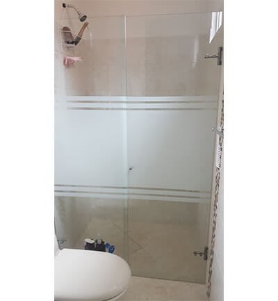 División de baño batiente